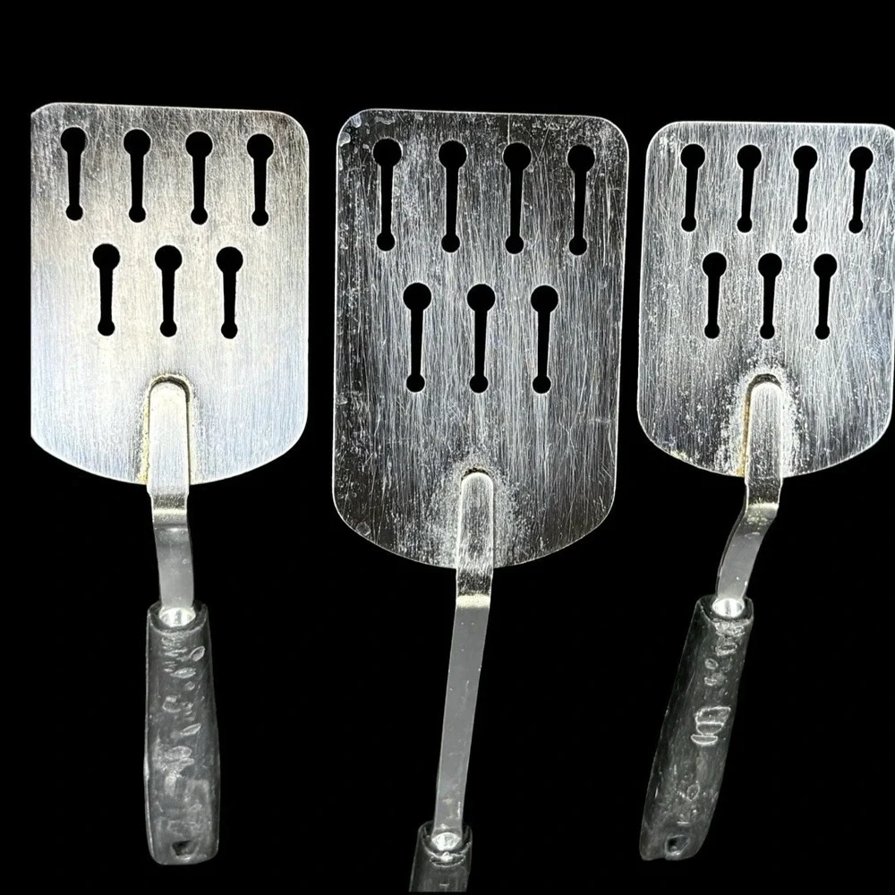 EKCO Keyhole Slotted Spatula Chrome Finish Black Handle MCM Vintage 10